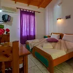 Averto 3* Áyios Nikítas