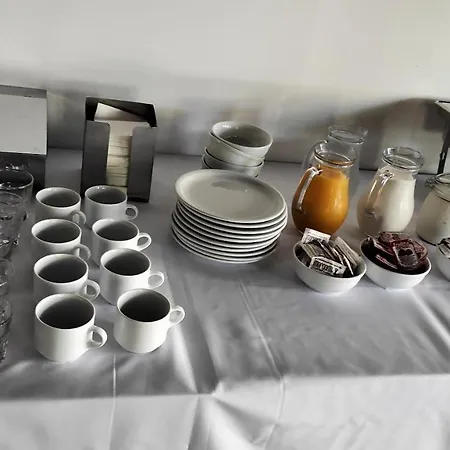 Averto 3* Lefkada City