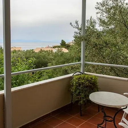 Hotel Averto