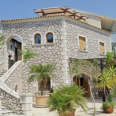 Szálloda Averto Áyios Nikítas