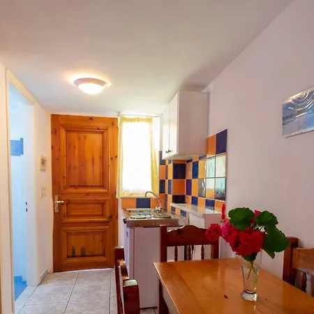 Averto Szálloda Áyios Nikítas