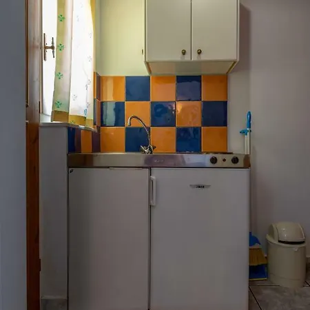 Averto 3* Айос-Никитас